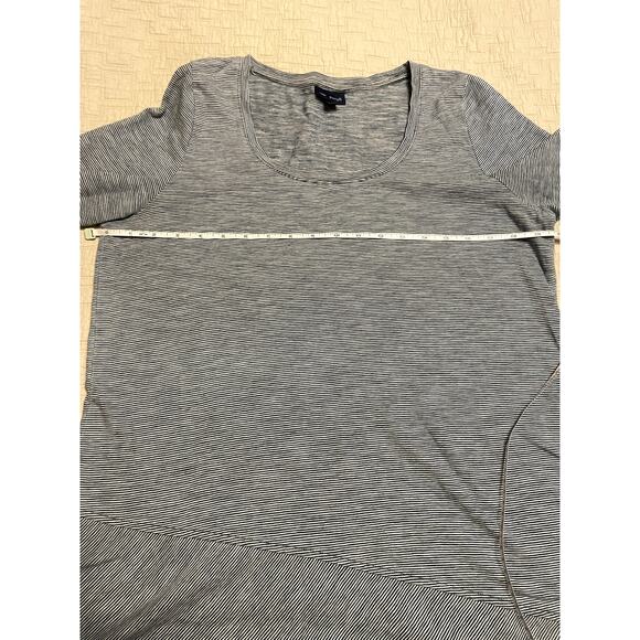 Pure J. Jill Striped Indigo Top Asymmetrical Size Small - Picture 6 of 6